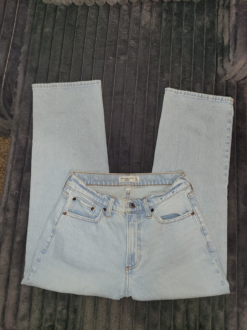 Abercrombie & Fitch Light Blue Relaxed Jeans